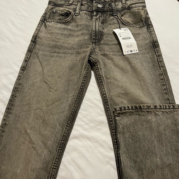 New ZARA jeans - Picture 2 of 3